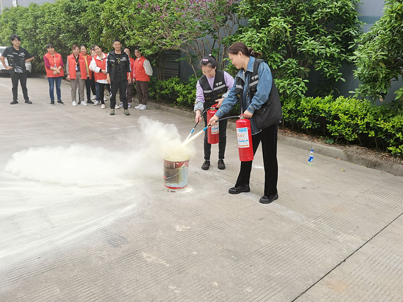 宝时云仓举行消防应急演练,加强员工安全意识和应急反应能力